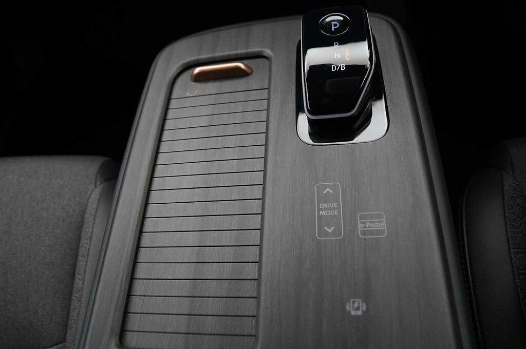 Nissan Ariya Evolve Grey #27