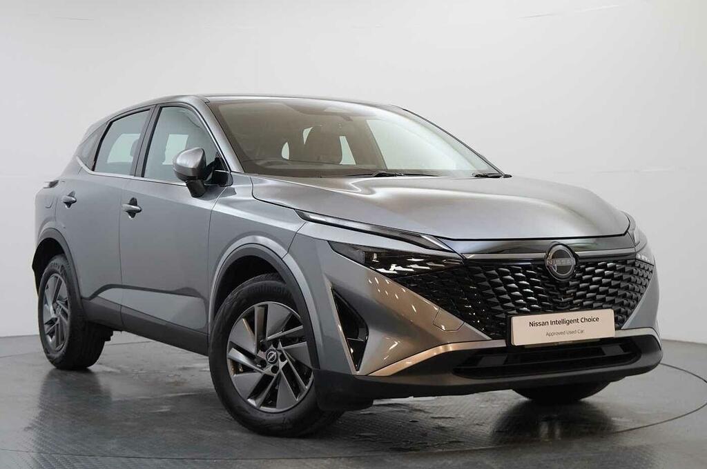 Nissan Qashqai 1.3 Dig-t Mh 158 Acenta Premium X-tronic With Grey