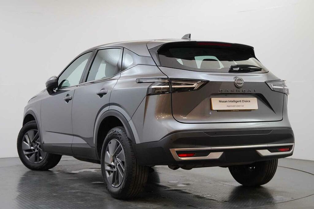 Nissan Qashqai 1.3 Dig-t Mh 158 Acenta Premium X-tronic With Grey #3