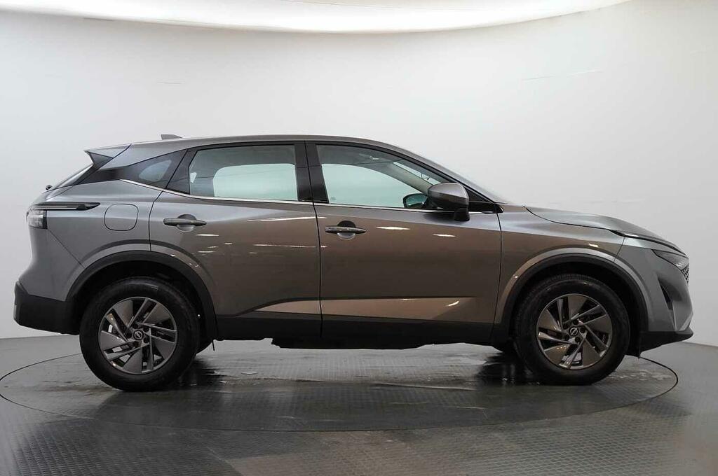 Nissan Qashqai 1.3 Dig-t Mh 158 Acenta Premium X-tronic With Grey #6
