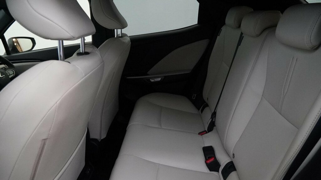 Lexus LBX 1.5 Premium Plus E-cvt Grey #13