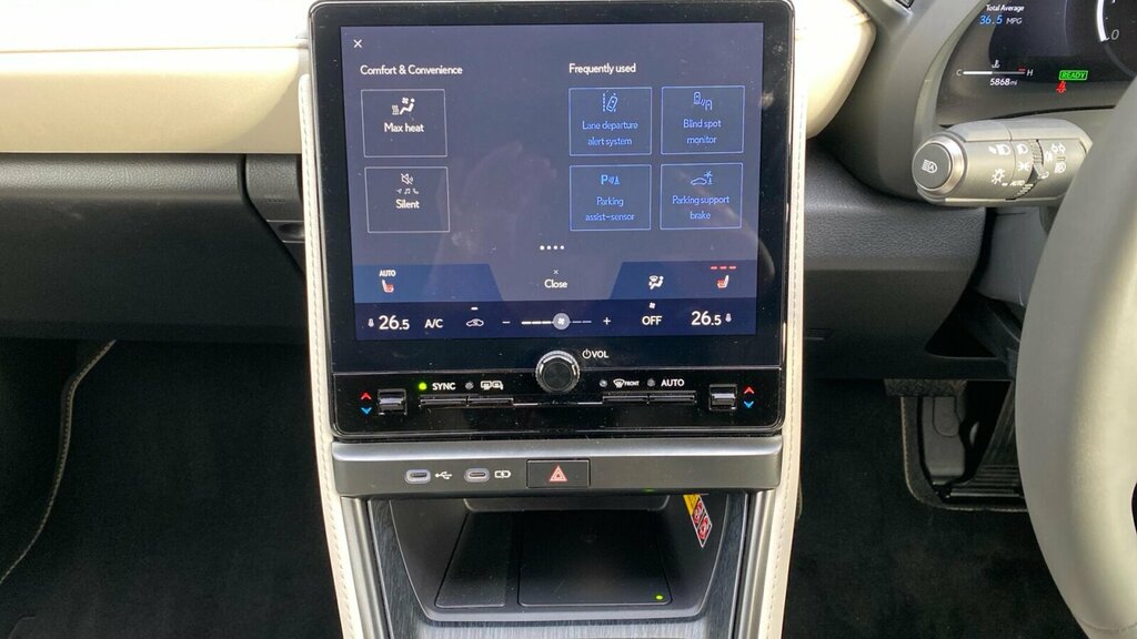 Lexus LBX 1.5 Premium Plus E-cvt Grey #54