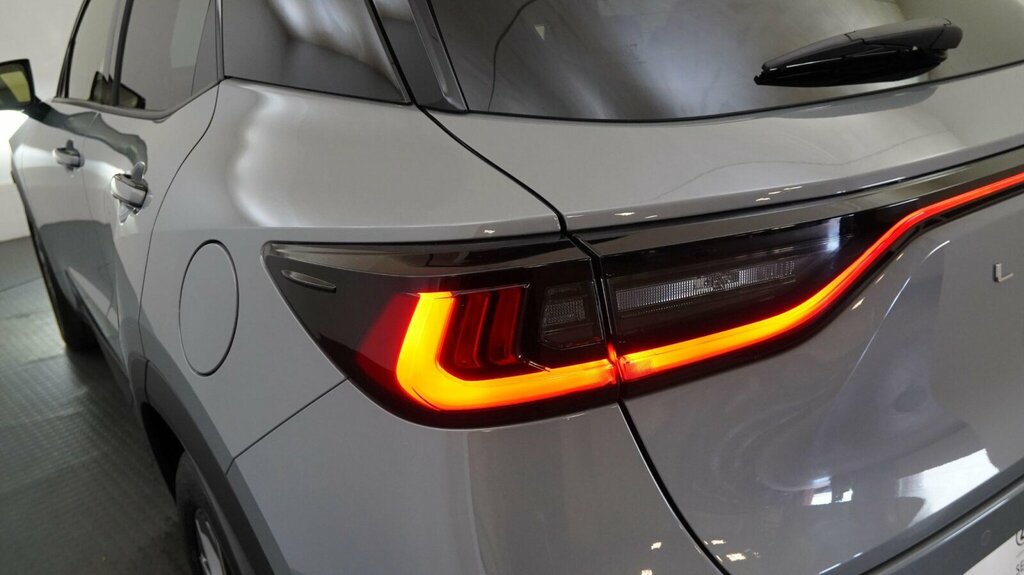 Lexus LBX 1.5 Premium Plus E-cvt Grey #61