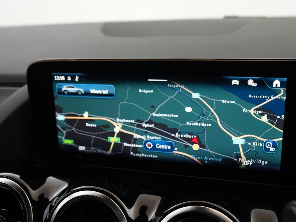 Mercedes-Benz GLA Class Gla 200 Amg Line Premium Grey #19