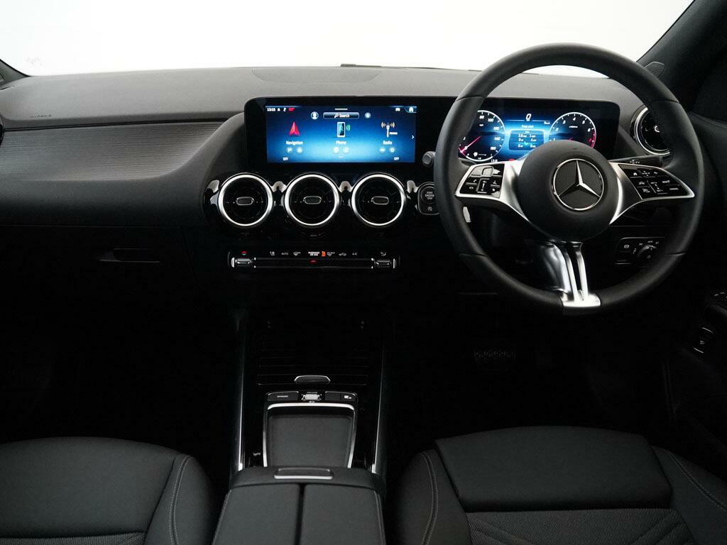 Mercedes-Benz GLA Class Gla 180 Sport Edition Grey #5