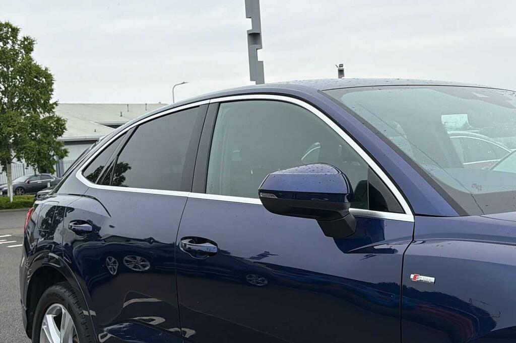 Audi Q3 Sport Blue #18