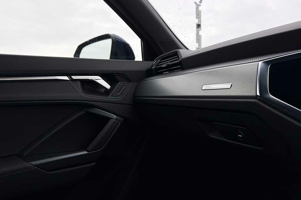 Audi Q3 Sport Blue #37