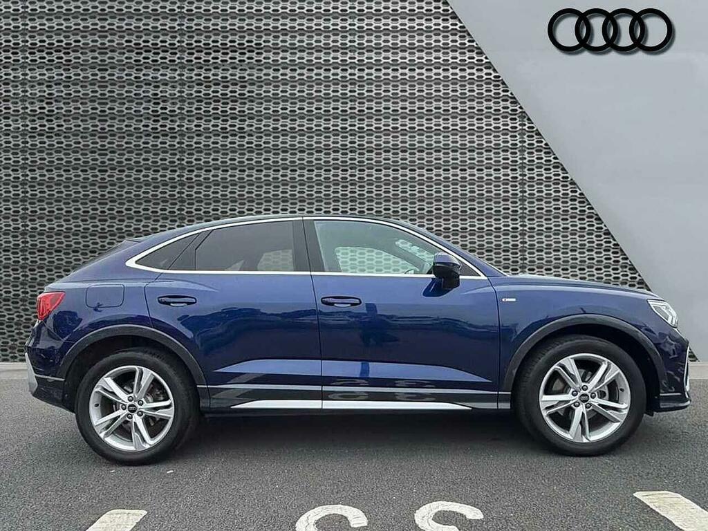 Audi Q3 Sport Blue #4