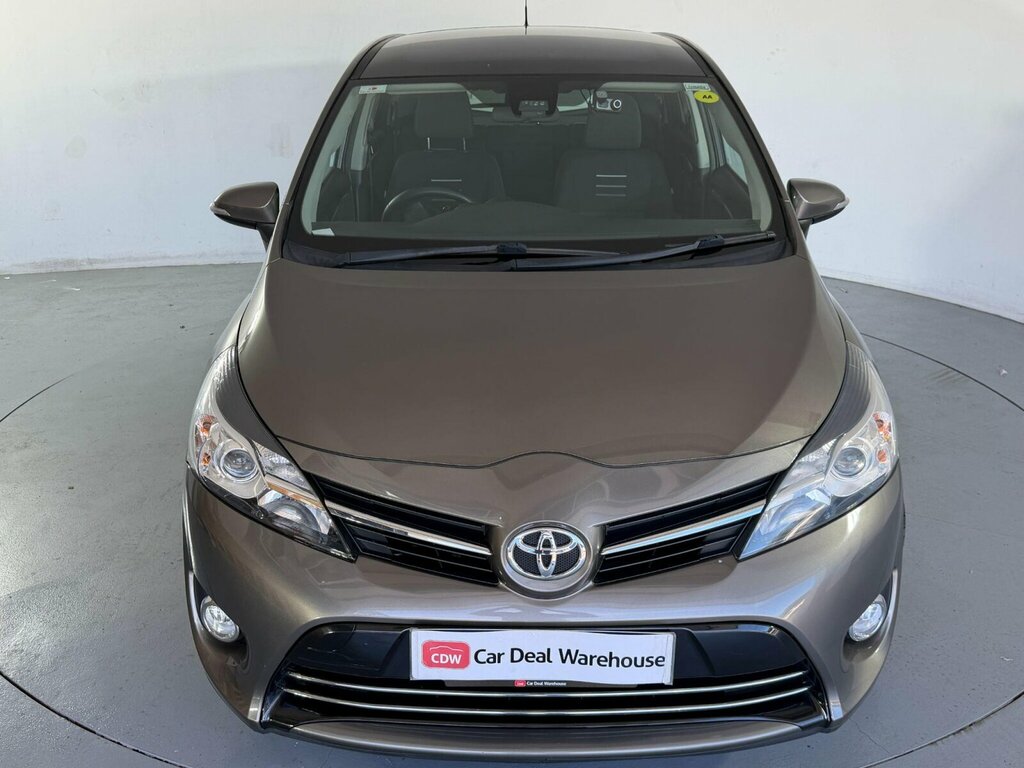 Toyota Verso 1.8 V-matic Design Multidrive S Euro 6 7 Seat Brown #4