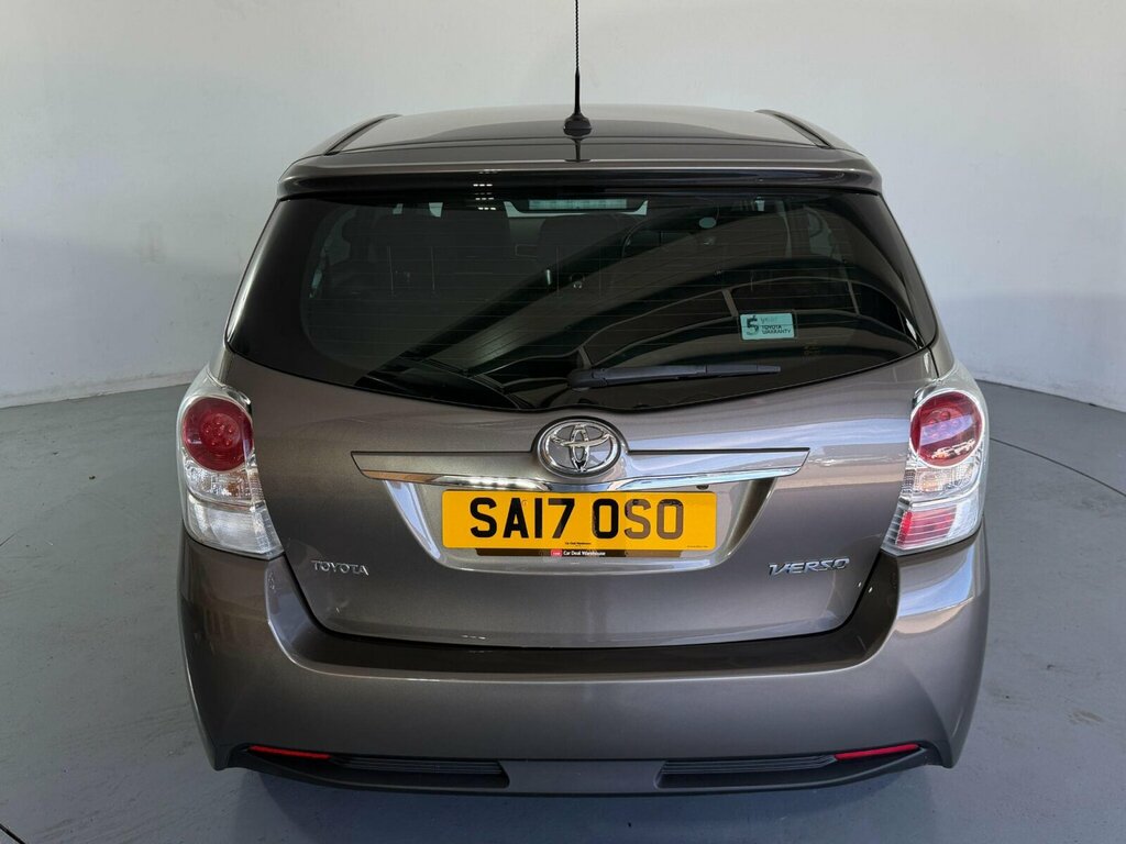 Toyota Verso Valvematic Icon Grey #8