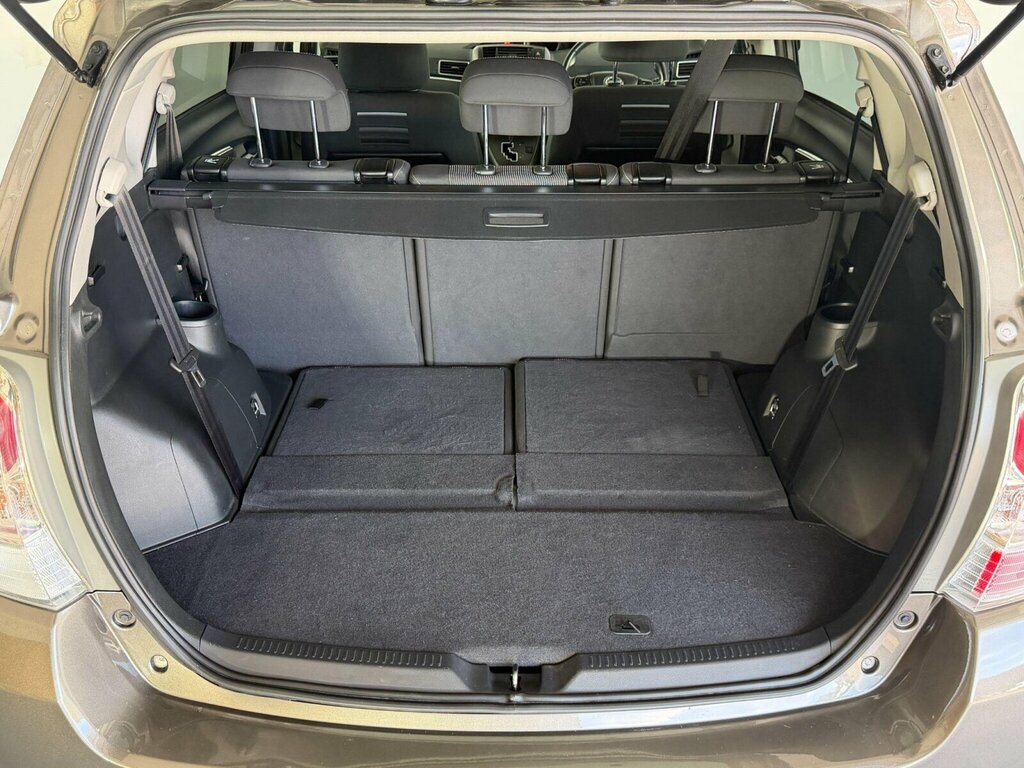 Toyota Verso Valvematic Icon Grey #9