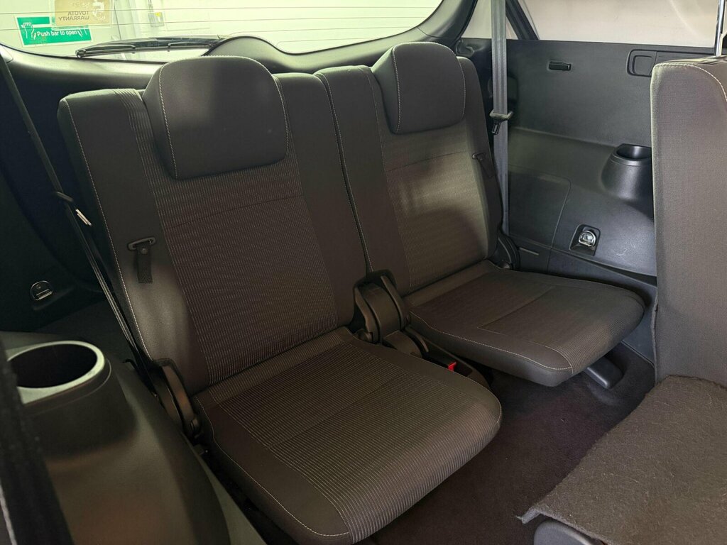 Toyota Verso Valvematic Icon Grey #11