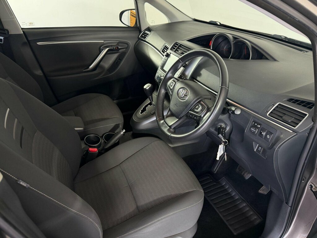 Toyota Verso Valvematic Icon Grey #13