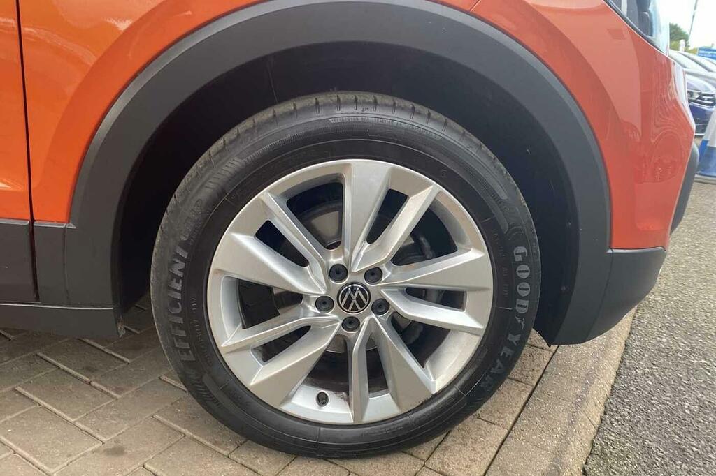 Volkswagen T-Cross 1.0 Tsi Se Orange #5