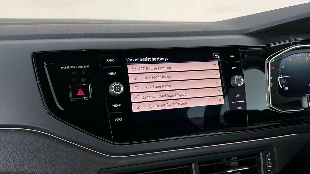 Volkswagen Polo Hatchback  #27