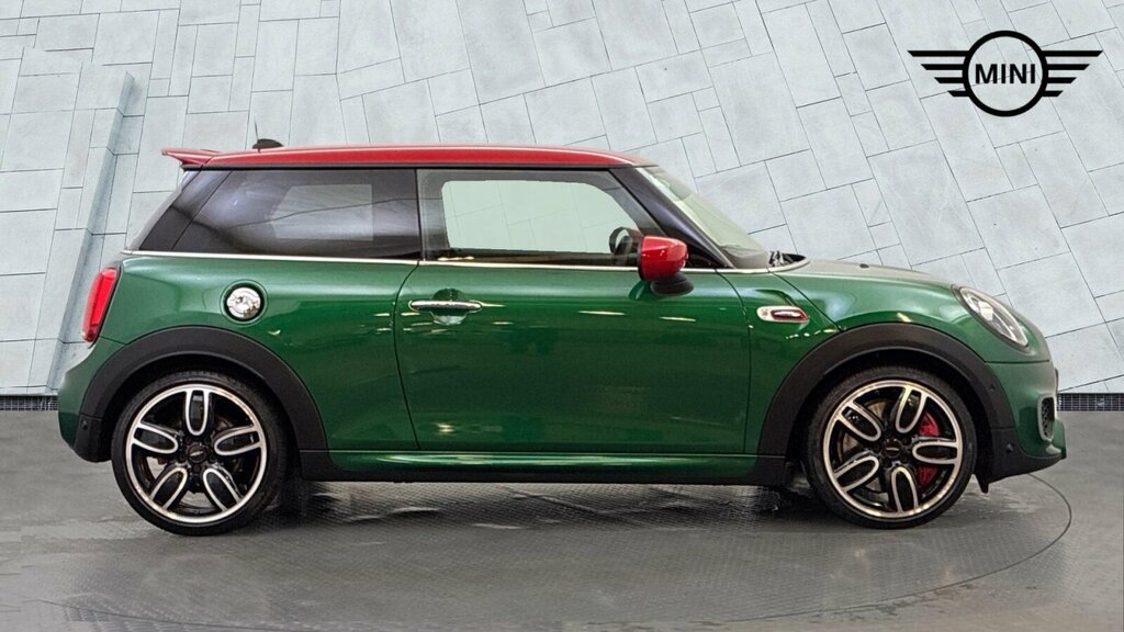Mini Hatch Back Euro 6 Ss 136 Ps Black #6