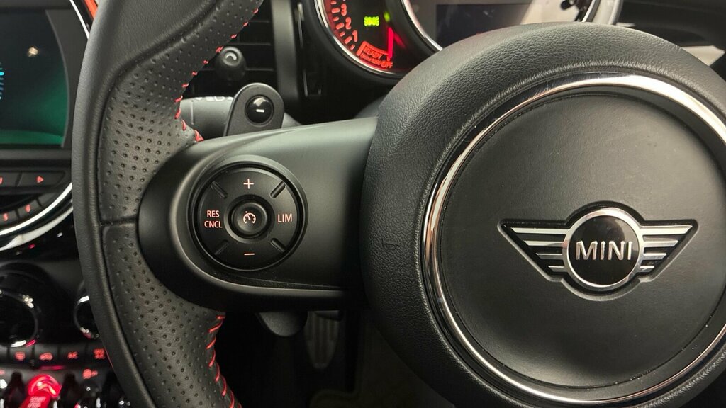 Mini Hatch Back Euro 6 Ss 136 Ps Black #34