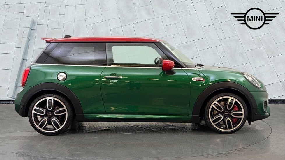 Mini Hatch Back Euro 6 Ss 136 Ps Black #5