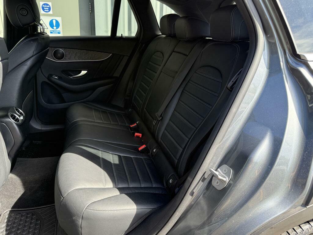 Mercedes-Benz GLC Class Amg Glc 43 4Matic Premium Plus Black #9