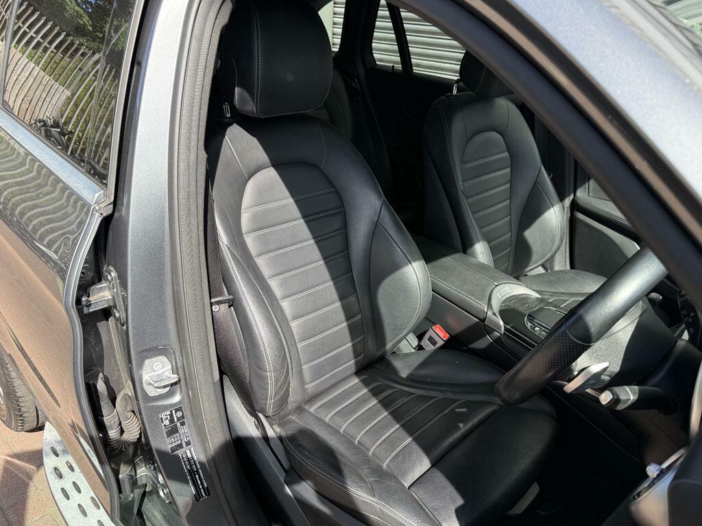 Mercedes-Benz GLC Class Amg Glc 43 4Matic Premium Plus Black #17