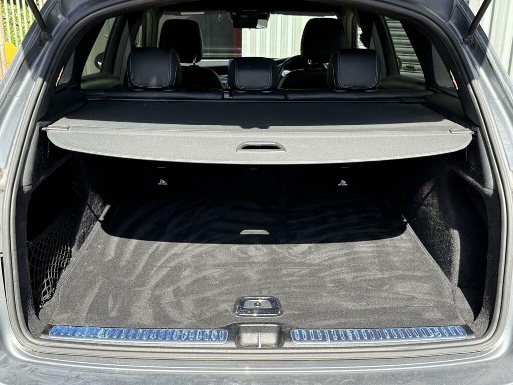Mercedes-Benz GLC Class Amg Glc 43 4Matic Premium Plus Black #10