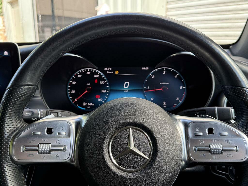 Mercedes-Benz GLC Class Glc 300 D 4Matic Amg Line Premium Grey #4