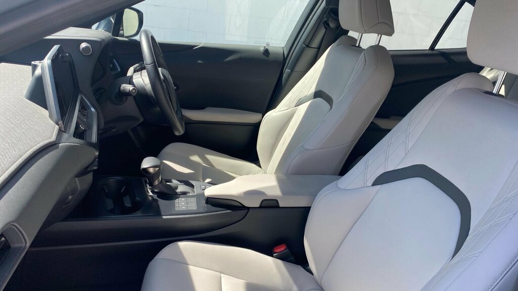 Lexus UX 2.0 250H F Sport Design Suv Hybrid E-cv Silver #6