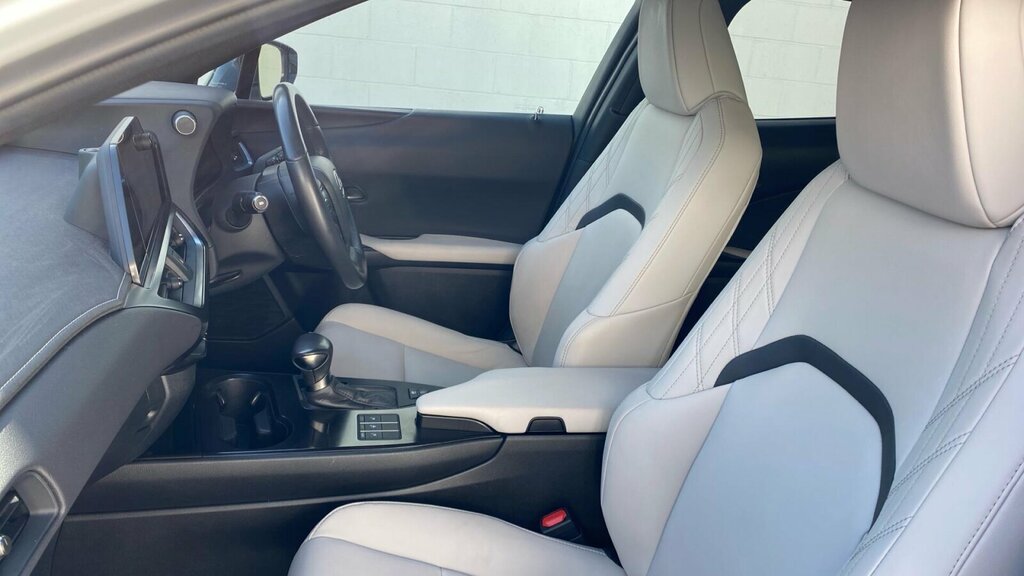 Lexus UX 2.0 250H F Sport Design Suv Hybrid E-cv White #6