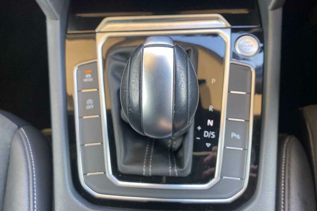 Volkswagen Arteon R-line Black #20