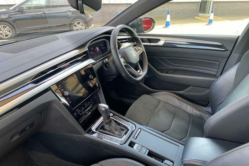Volkswagen Arteon 2.0 Tdi 200 R-line Dsg Grey #2
