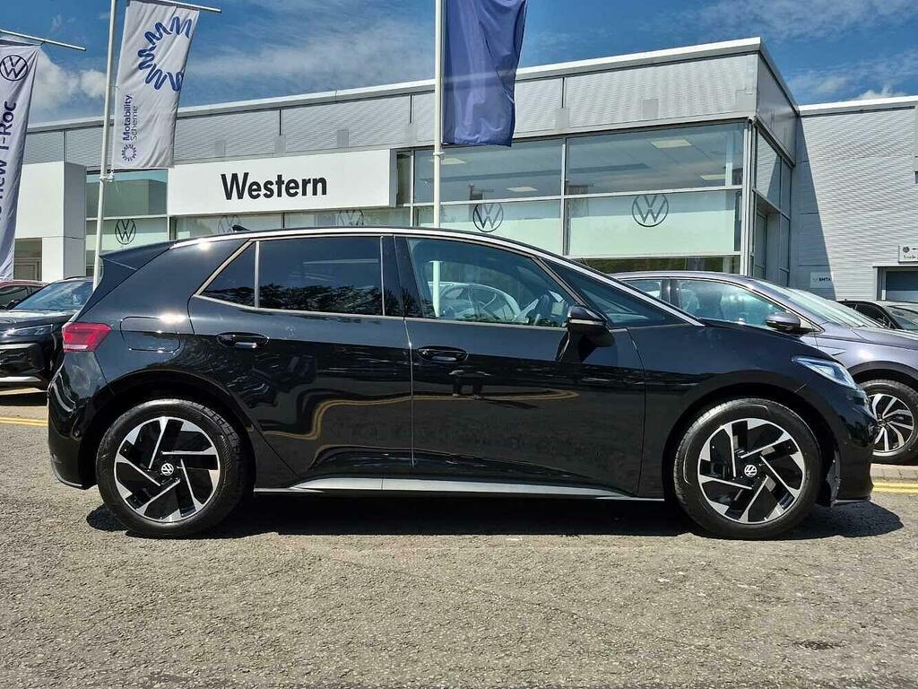 Volkswagen ID.3 Pro Match 59Kwh 204 Ps 1-Speed Black #4