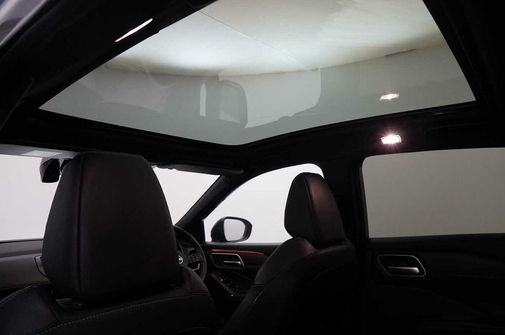 Nissan Qashqai E-power Tekna Plus White #14