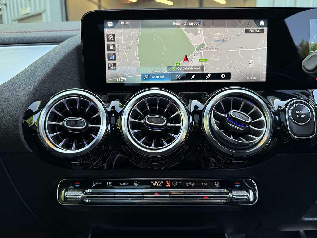 Mercedes-Benz EQA Eqa 250 140Kw Amg Line 66.5Kwh Black #23