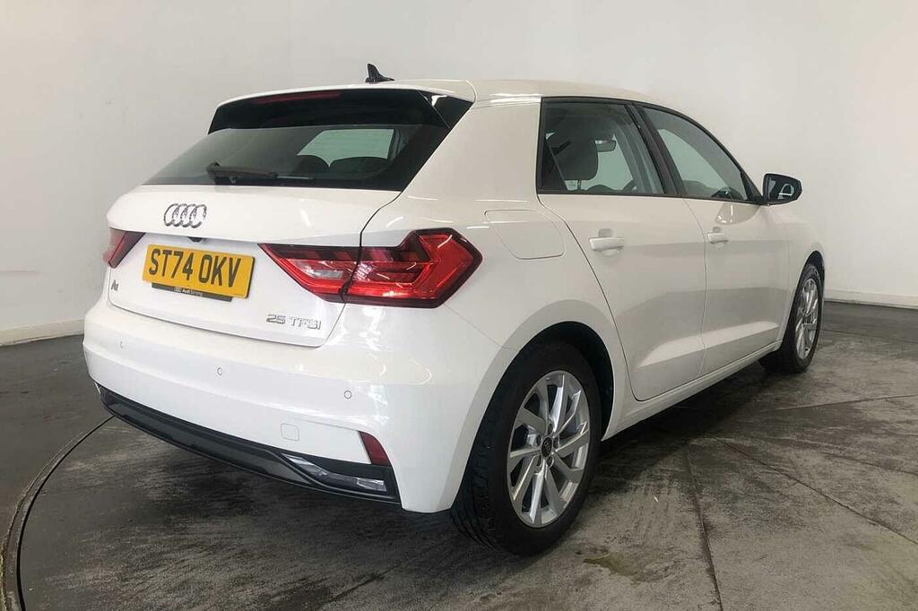 Audi A1 25 Tfsi Sport S Tronic 2024 Black #15