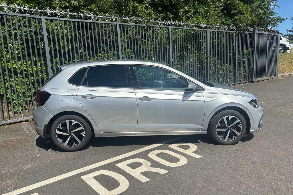 Volkswagen Polo 1.0 Tsi Match Silver #4