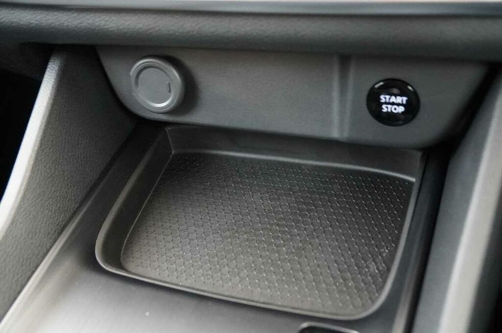 Nissan Qashqai E-power Acenta Premium Blue #29
