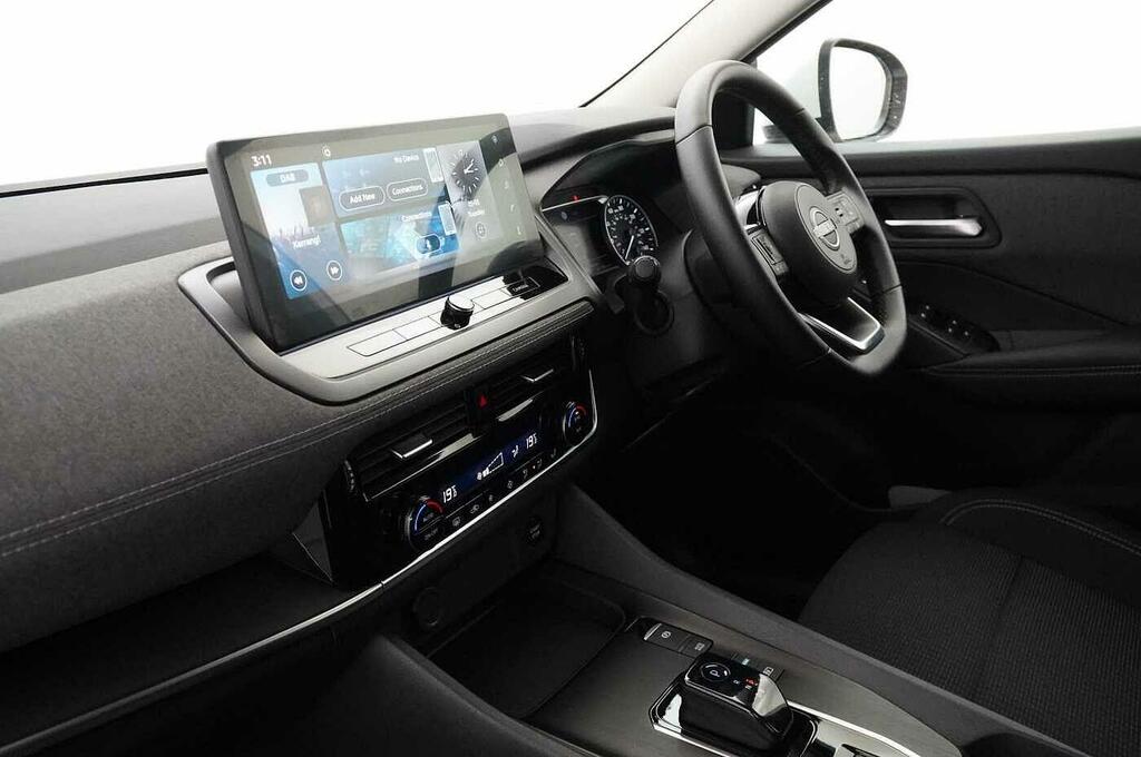 Nissan Qashqai E-power Acenta Premium Blue #24