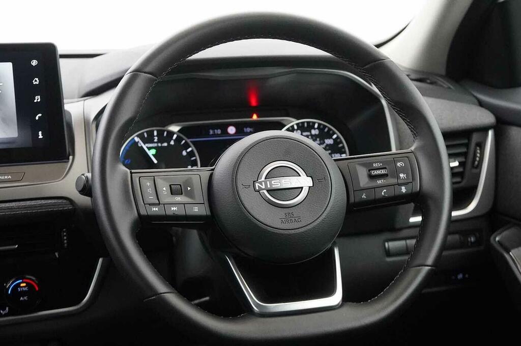 Nissan Qashqai E-power Acenta Premium Blue #35