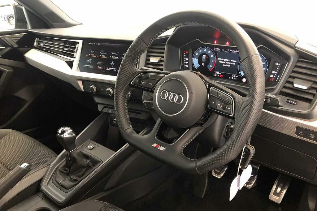 Audi A1 Sport 30 Tfsi 116 Ps S Tronic Blue #6