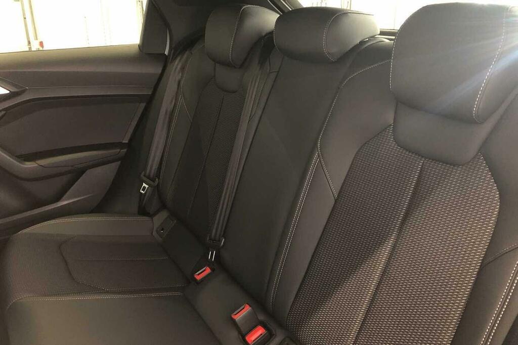 Audi A1 Sport 30 Tfsi 116 Ps S Tronic Blue #10