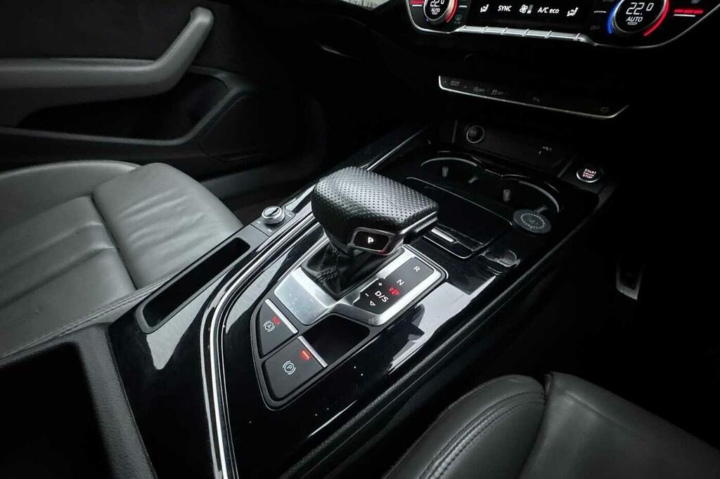 Audi A4 2.0 Tfsi 35 Black Edition Saloon S Tron Black #8