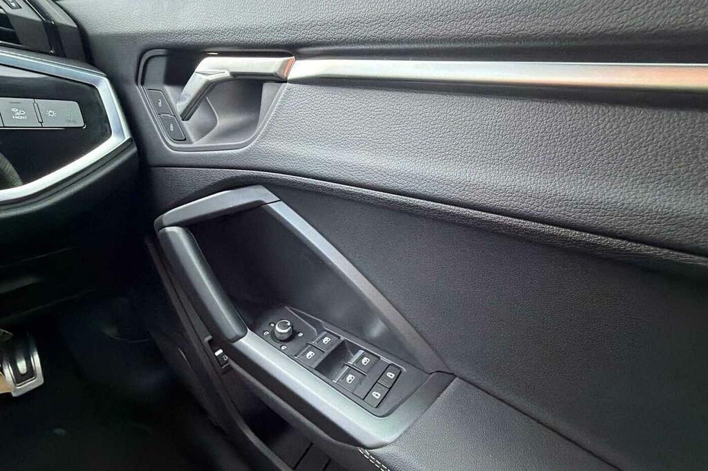 Audi Q3 35 Tfsi S Line Comfortsound Pack Grey #11