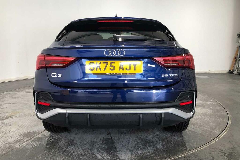 Audi Q3 Suv S Line Tfsi 150 Ps S Tronic Black #11