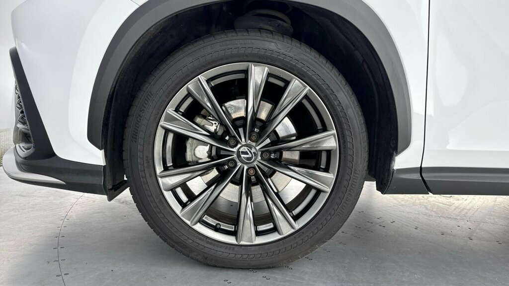 Lexus NX 2.5 450H 18.1Kwh Premium Plus E-cvt 4Wd Euro 6 S Grey #60