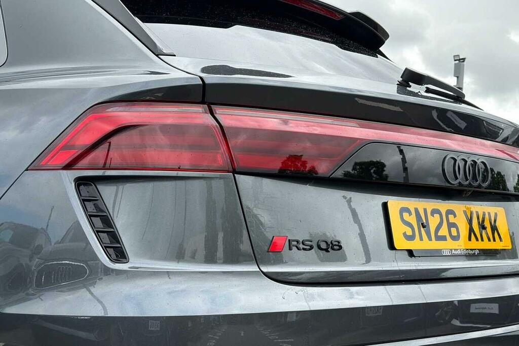 Audi RSQ8 Tfsi 640 Quattro Perform Carbon Black Tiptron Black #18