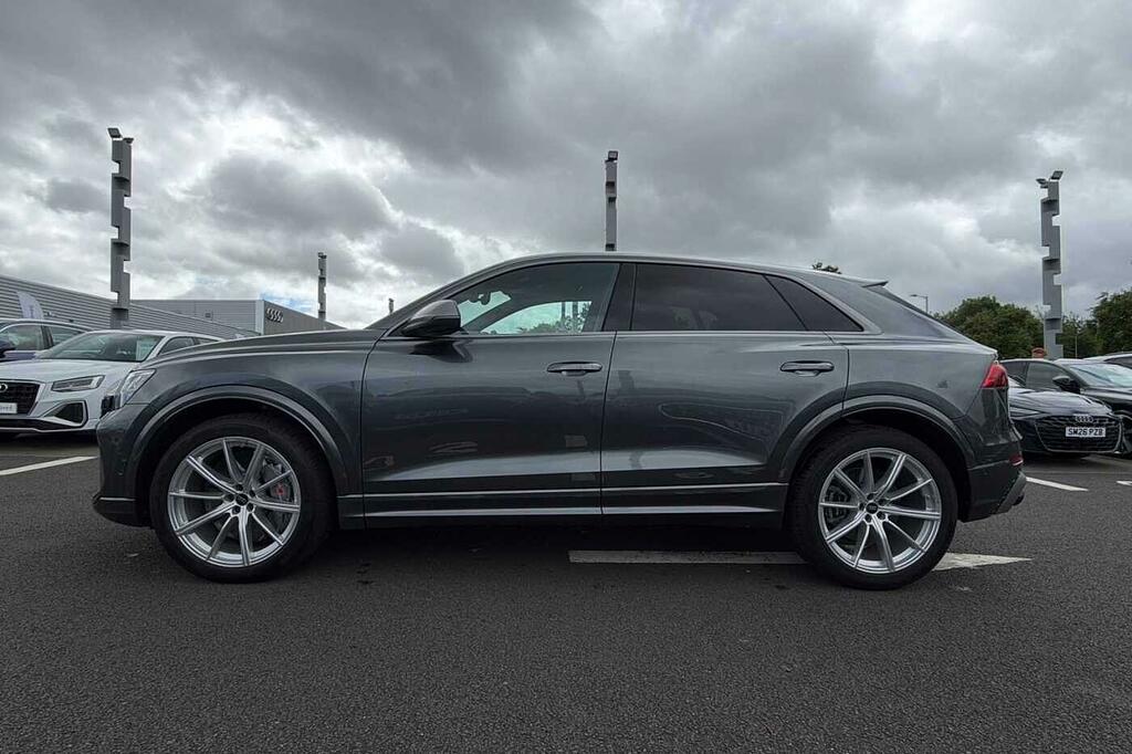 Audi RSQ8 Tfsi 640 Quattro Perform Carbon Black Tiptron Black #15
