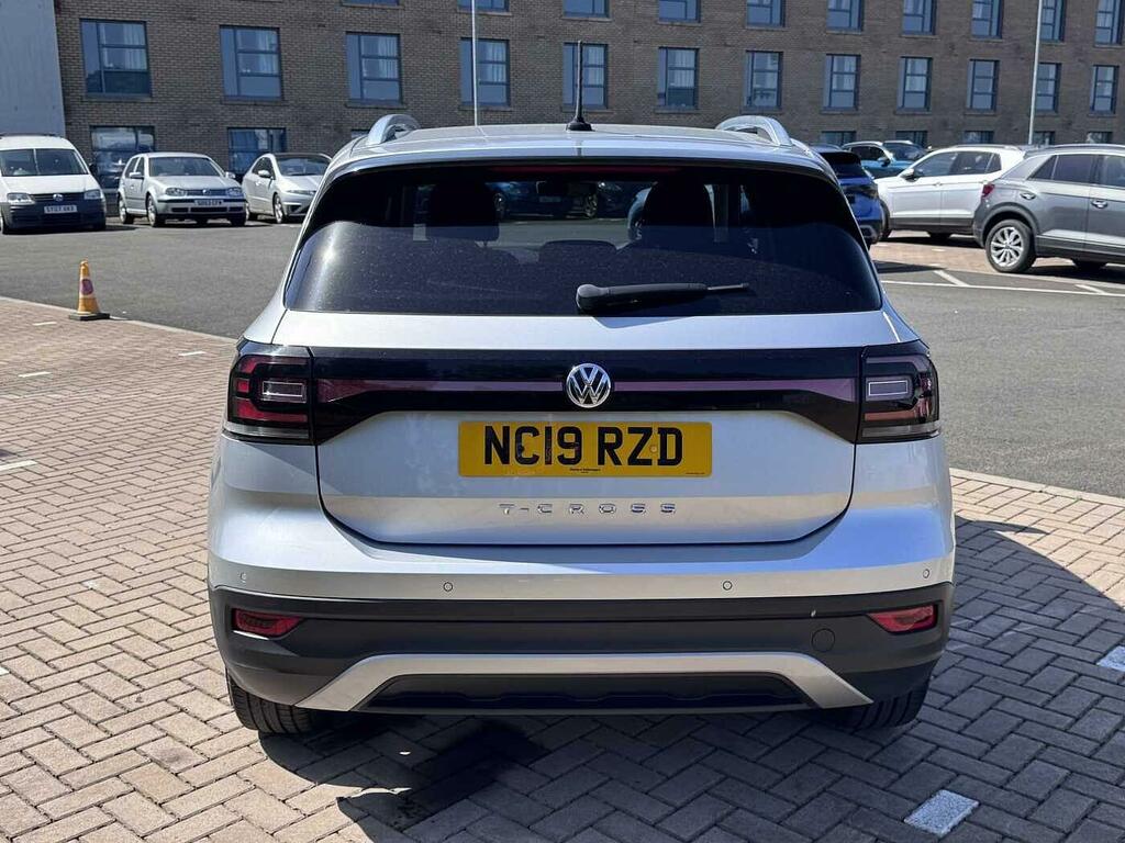 Volkswagen T-Cross First Edition White #10