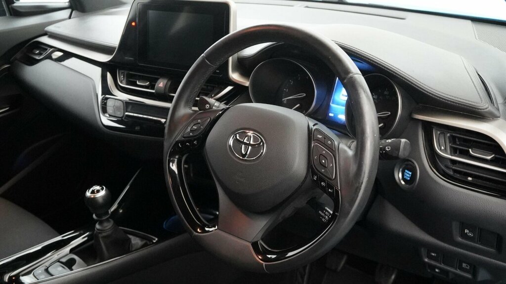 Toyota C-Hr 1.2T Excel Leather White #29