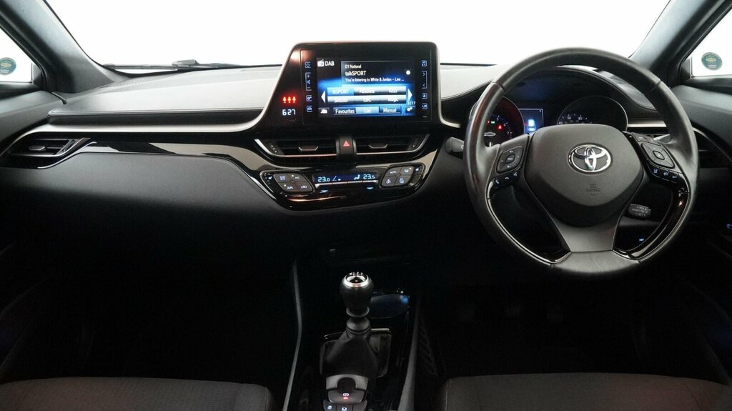 Toyota C-Hr 1.2T Excel Leather White #9