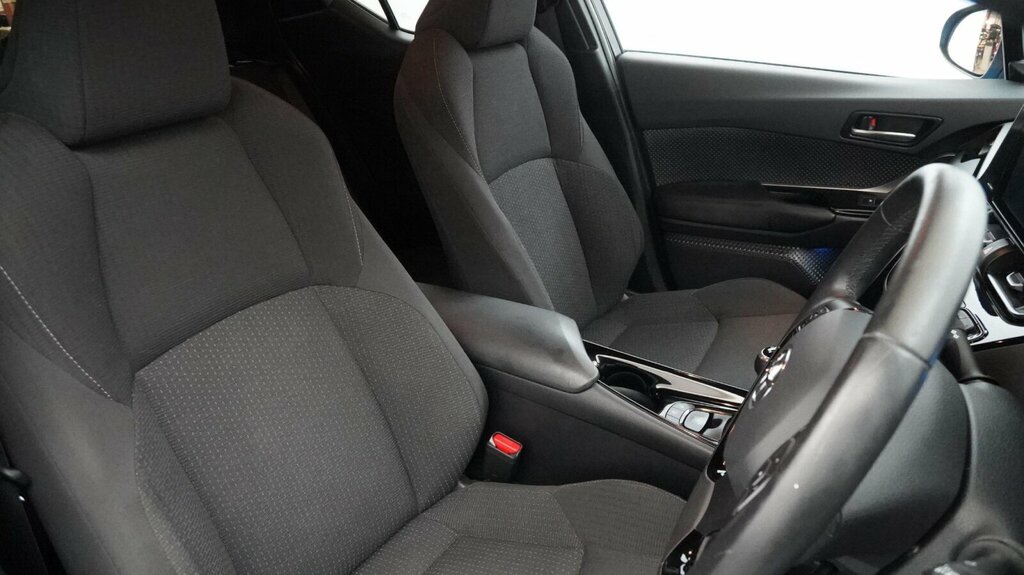 Toyota C-Hr 1.2T Excel Leather White #14